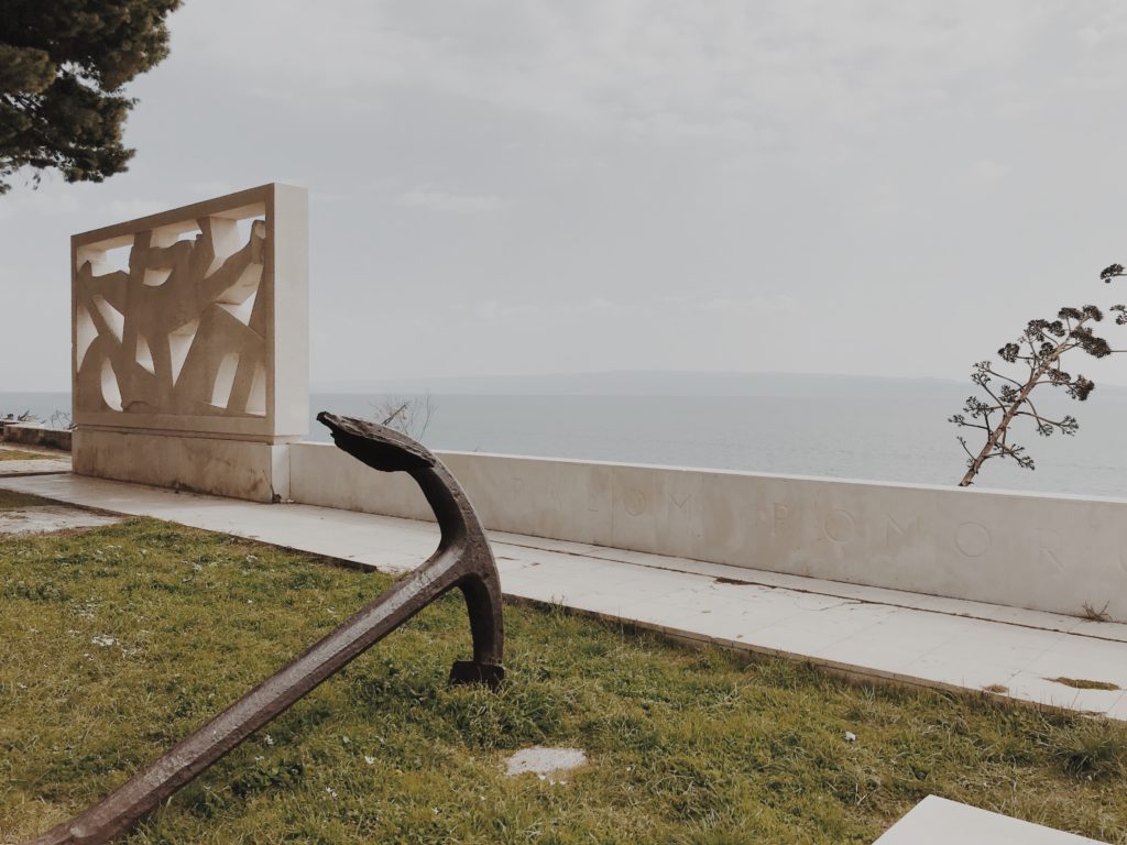 Tomb of unknown seaman Split