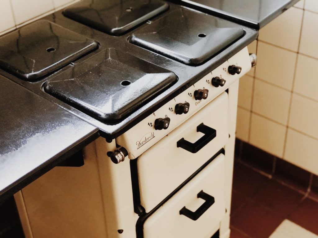 Bauhaus cooker, Historic kitchen designs, Rotterdam, Netherlands
