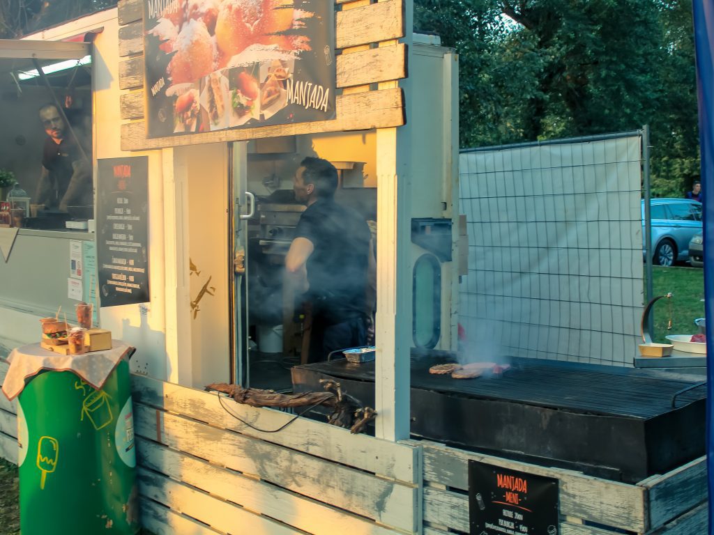 Manjada food truck, Zagreb, Croatia