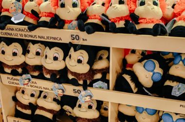 25+ Cheap Stuffed Animals and Plush Toys ($0-$10)