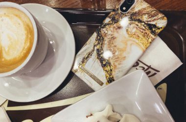 iDeal Of Sweden Gift Guide for Valentine's Day