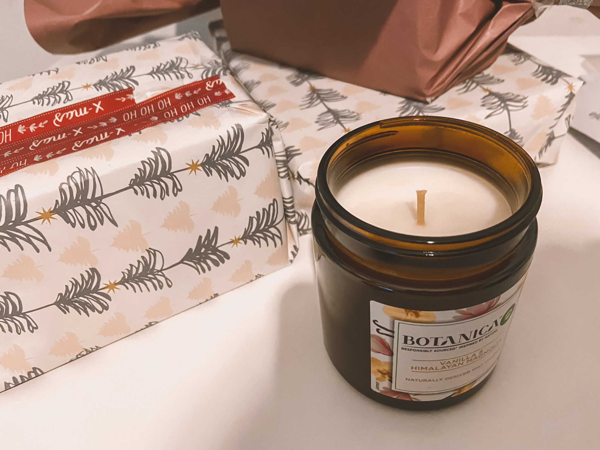 Aromatherapy candles for stress relief - Cult Beauty