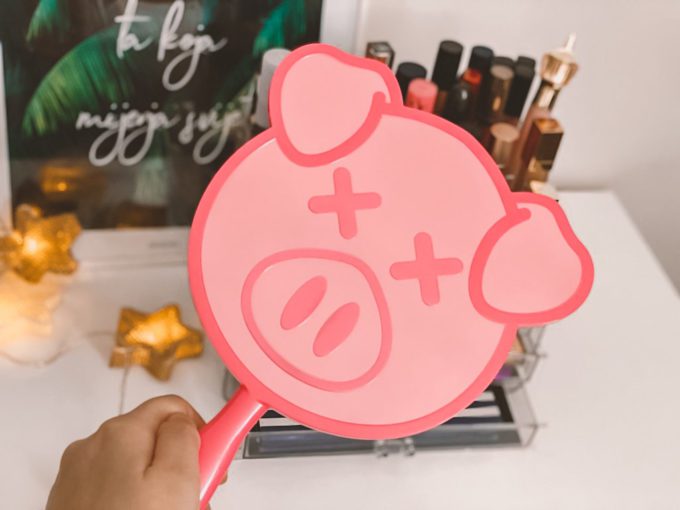 The Best Lighted Makeup Mirrors on Amazon (25+ ideas)